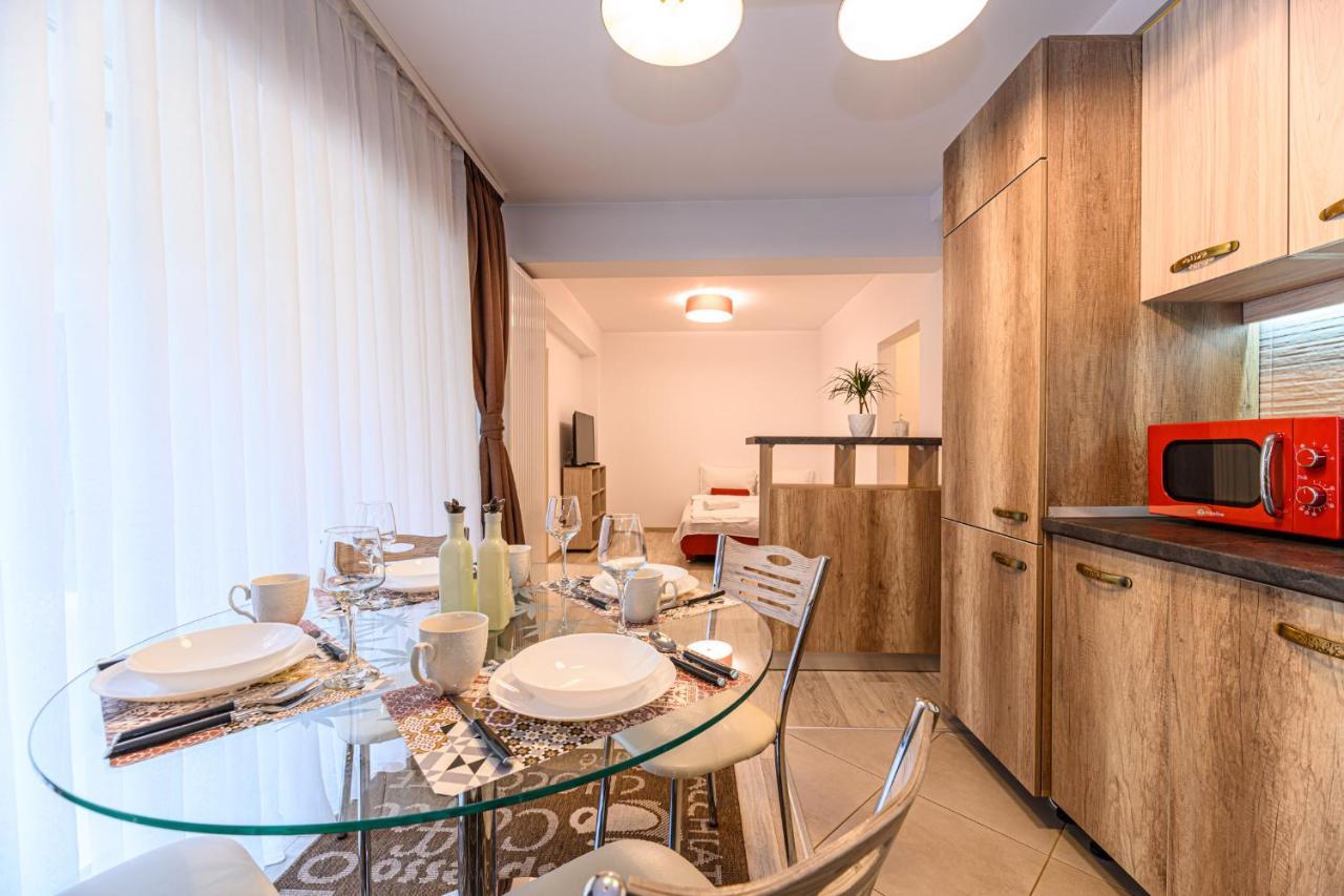 Jad - Luxury Apartments Afi Mall ブラショフ エクステリア 写真