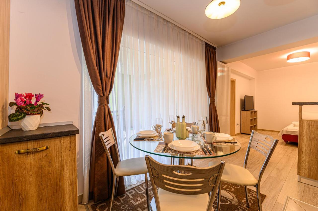 Jad - Luxury Apartments Afi Mall ブラショフ エクステリア 写真